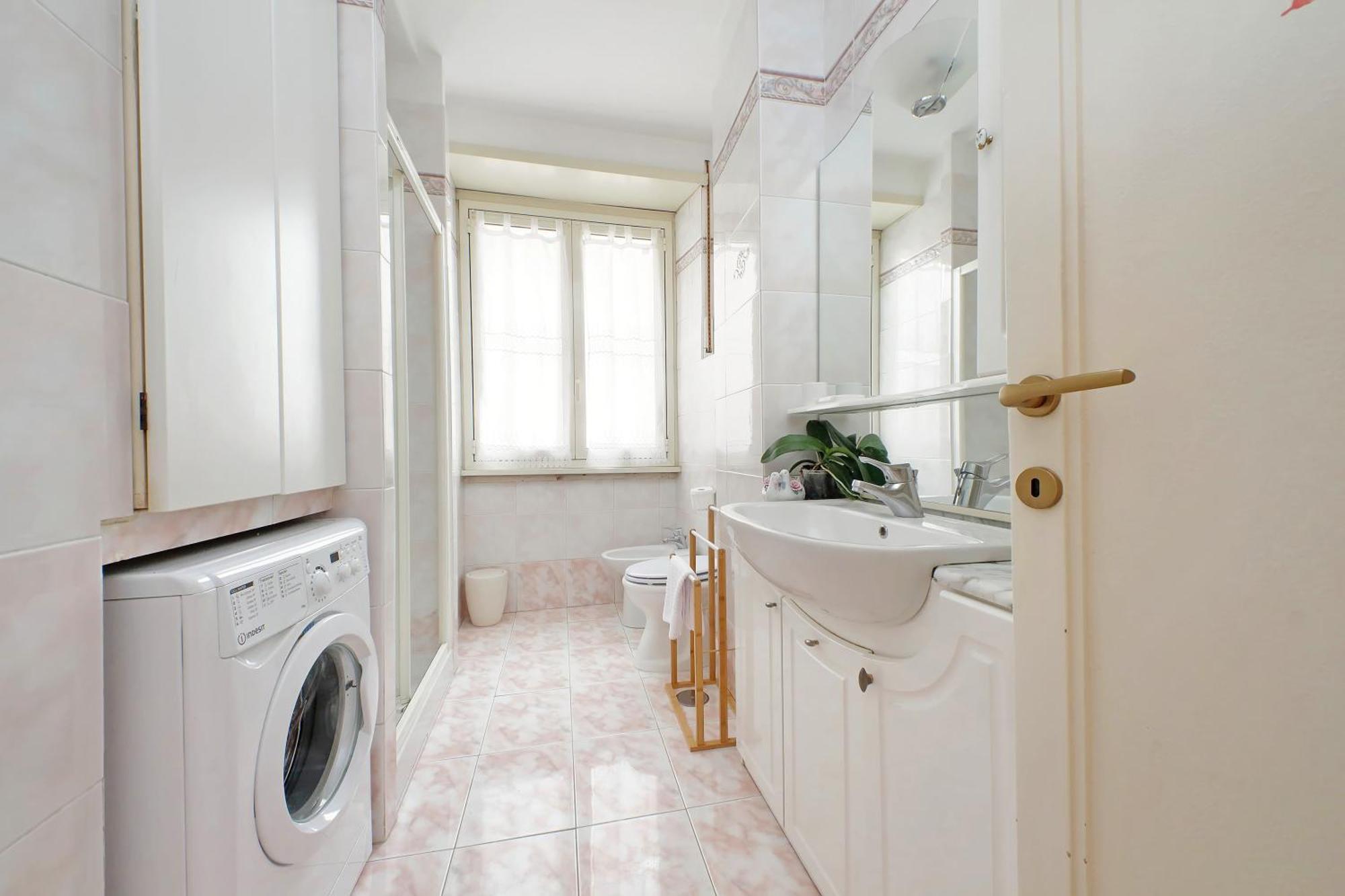 Apartment Center In A Few Minutes, La Fenice Rom