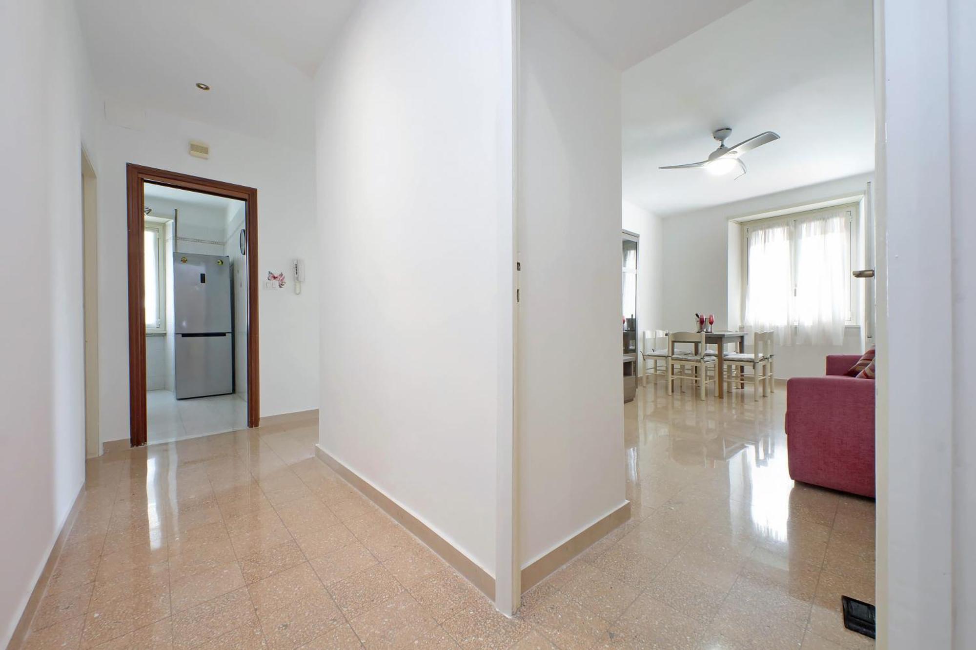 Apartment Center In A Few Minutes, La Fenice Rom